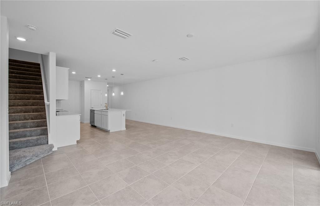 1650 Lake Jessup Cir, Cape Coral, FL 33909 Photo