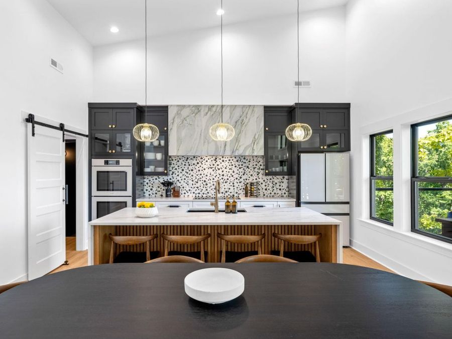 Property Image 112