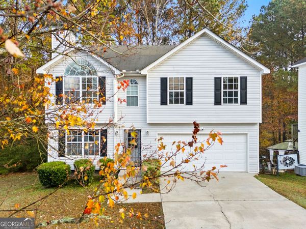 2951 Two Lake Circle, Atlanta, GA 30349