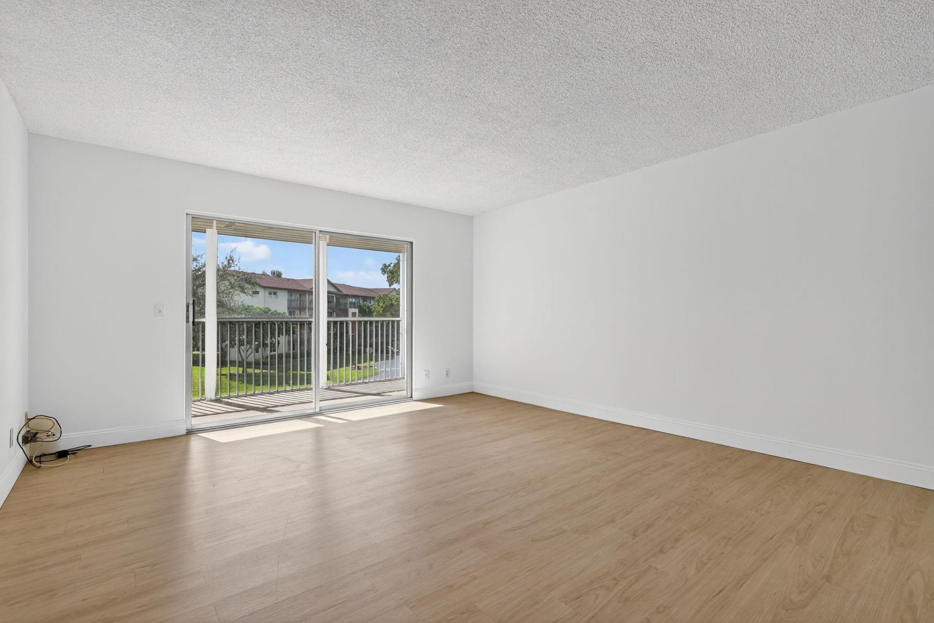 12750 SW 4th Court, Unit 307J, Pembroke Pines, FL 33027 Photo