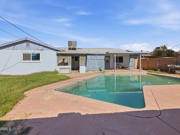 857 E BUFFALO Street, Chandler, AZ 85225