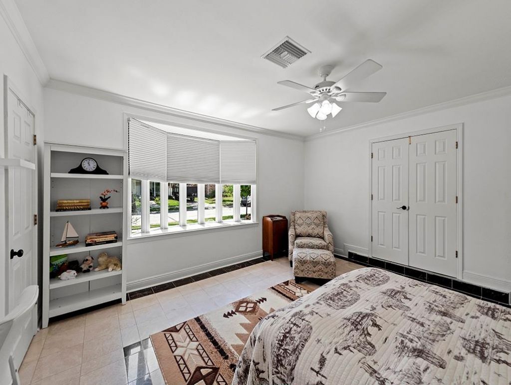 ひいしゃ　1104 1104 SENA Drive , Metairie, LA 70005 | MLS ID 2532800 - Compass