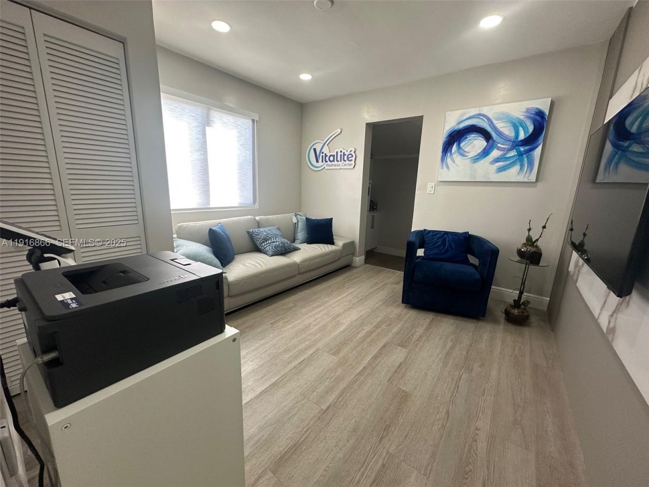 6443 Bird Rd, Miami, FL 33155 Photo