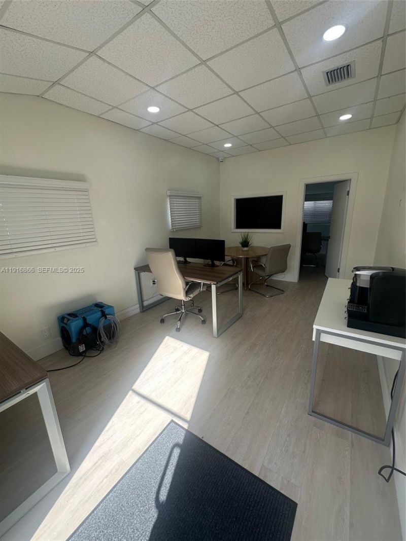 6443 Bird Rd, Miami, FL 33155 Photo