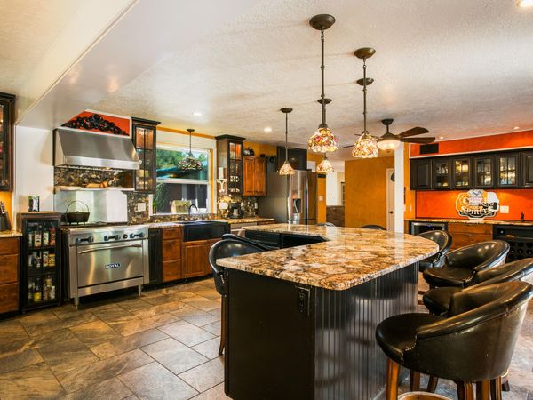 9707 Rio Grande Boulevard NW, Albuquerque, NM 87114