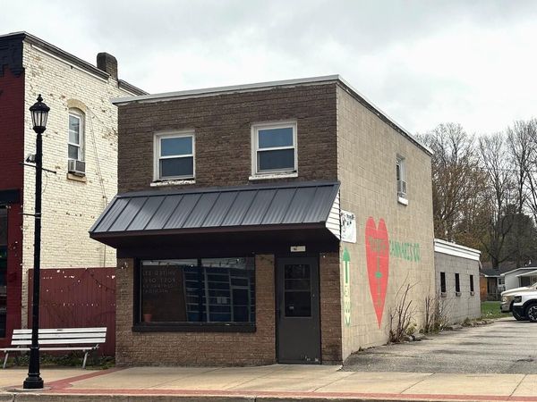 7963 E State Street, Central Lake, MI 49622