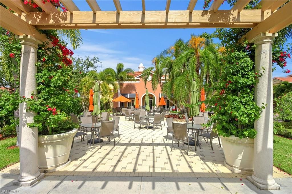 20310 Estero Gardens Cir, Unit 102, Estero, FL 33928 Photo