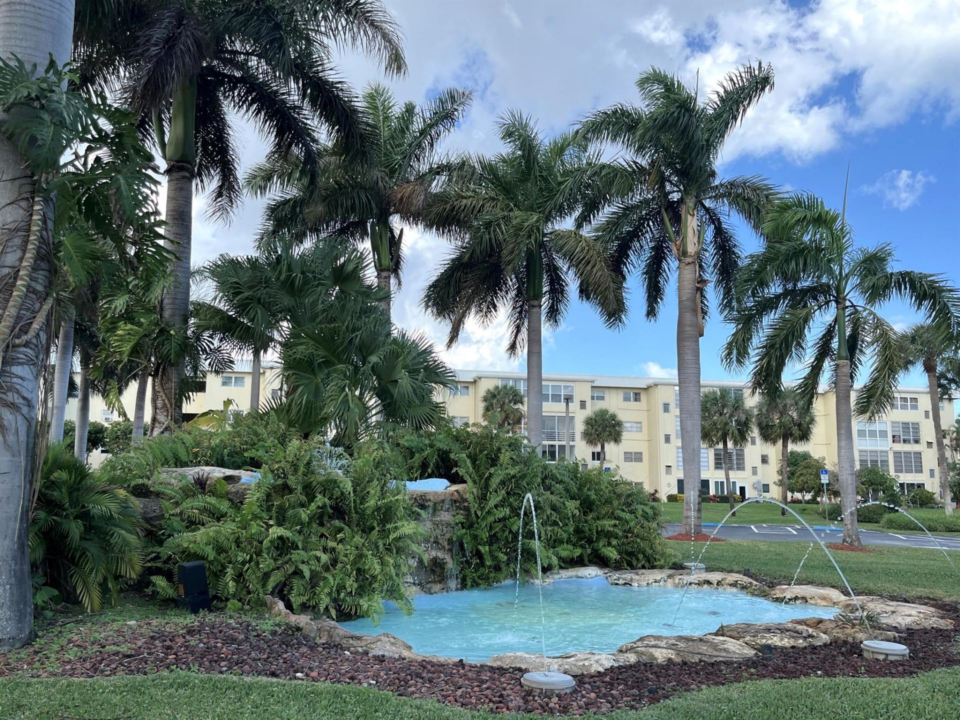 330 NE 26th Avenue, Unit 406, Boynton Beach, FL 33435 Photo