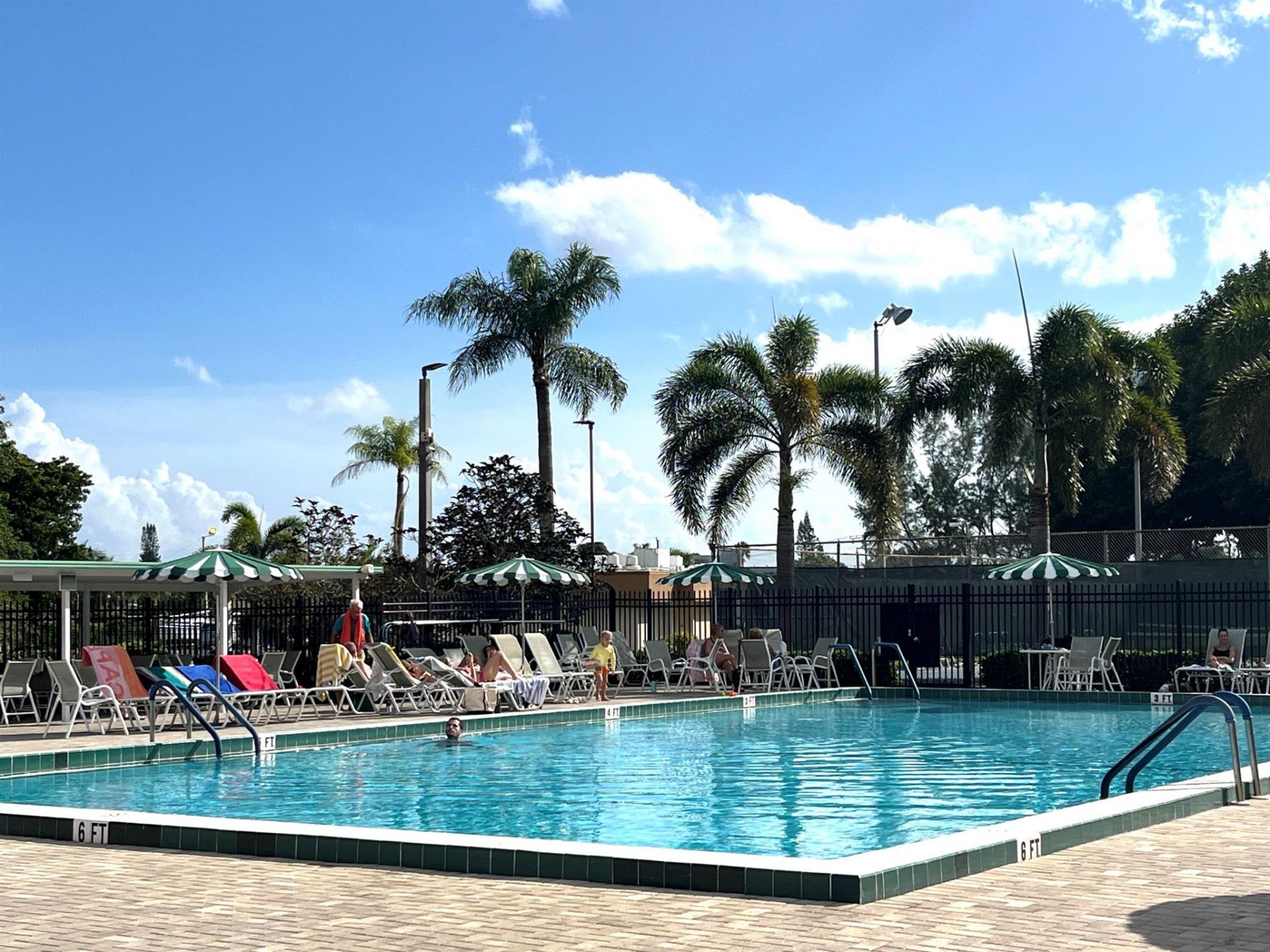 330 NE 26th Avenue, Unit 406, Boynton Beach, FL 33435 Photo