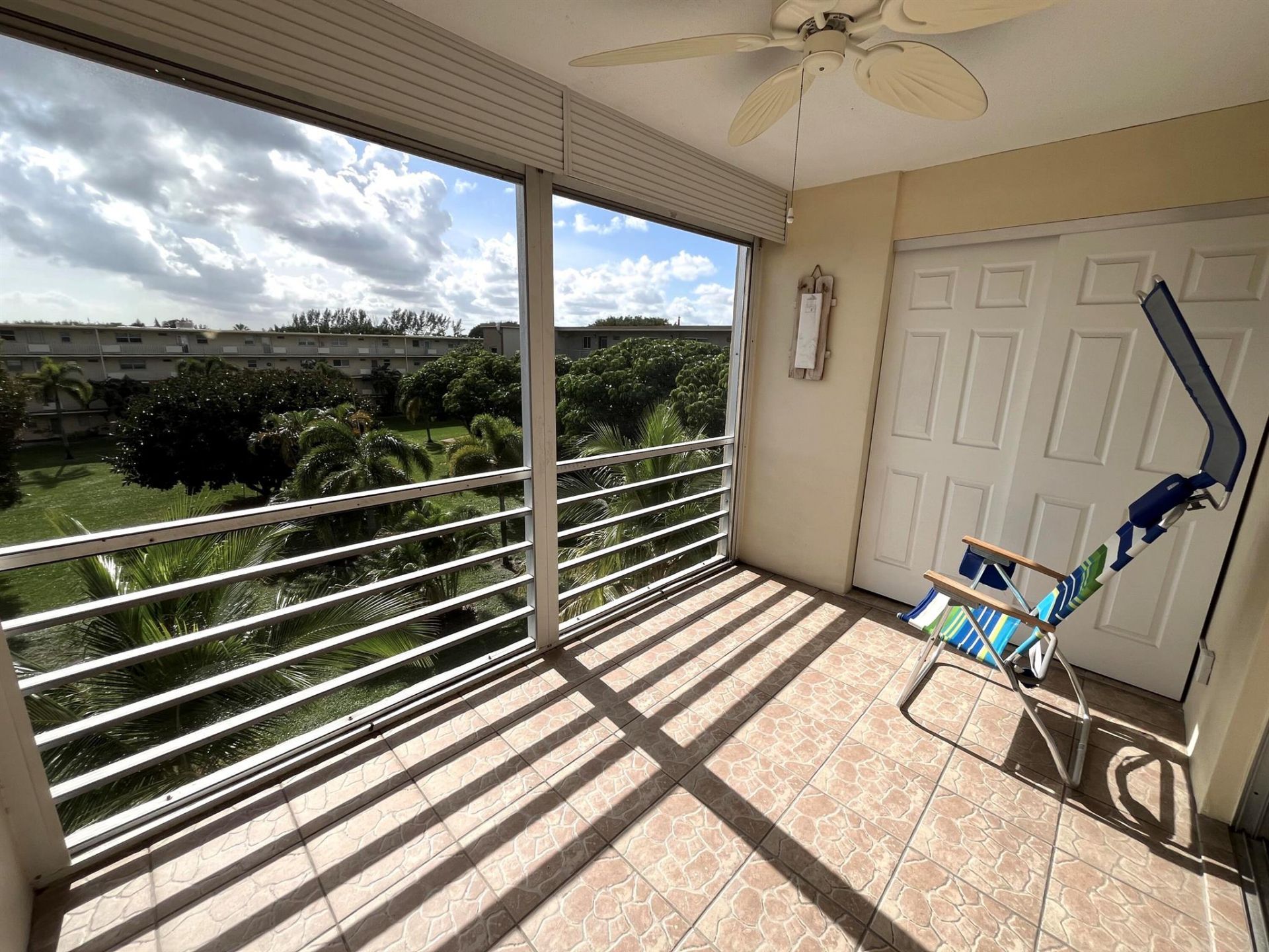 330 NE 26th Avenue, Unit 406, Boynton Beach, FL 33435 Photo