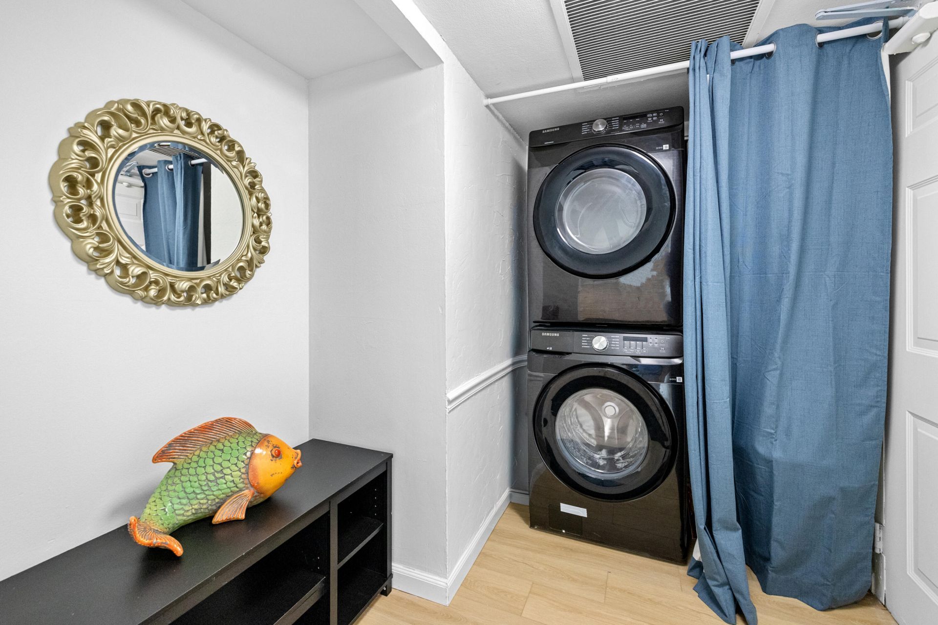 5600 N Flagler Drive, Unit 407, West Palm Beach, FL 33407 Photo