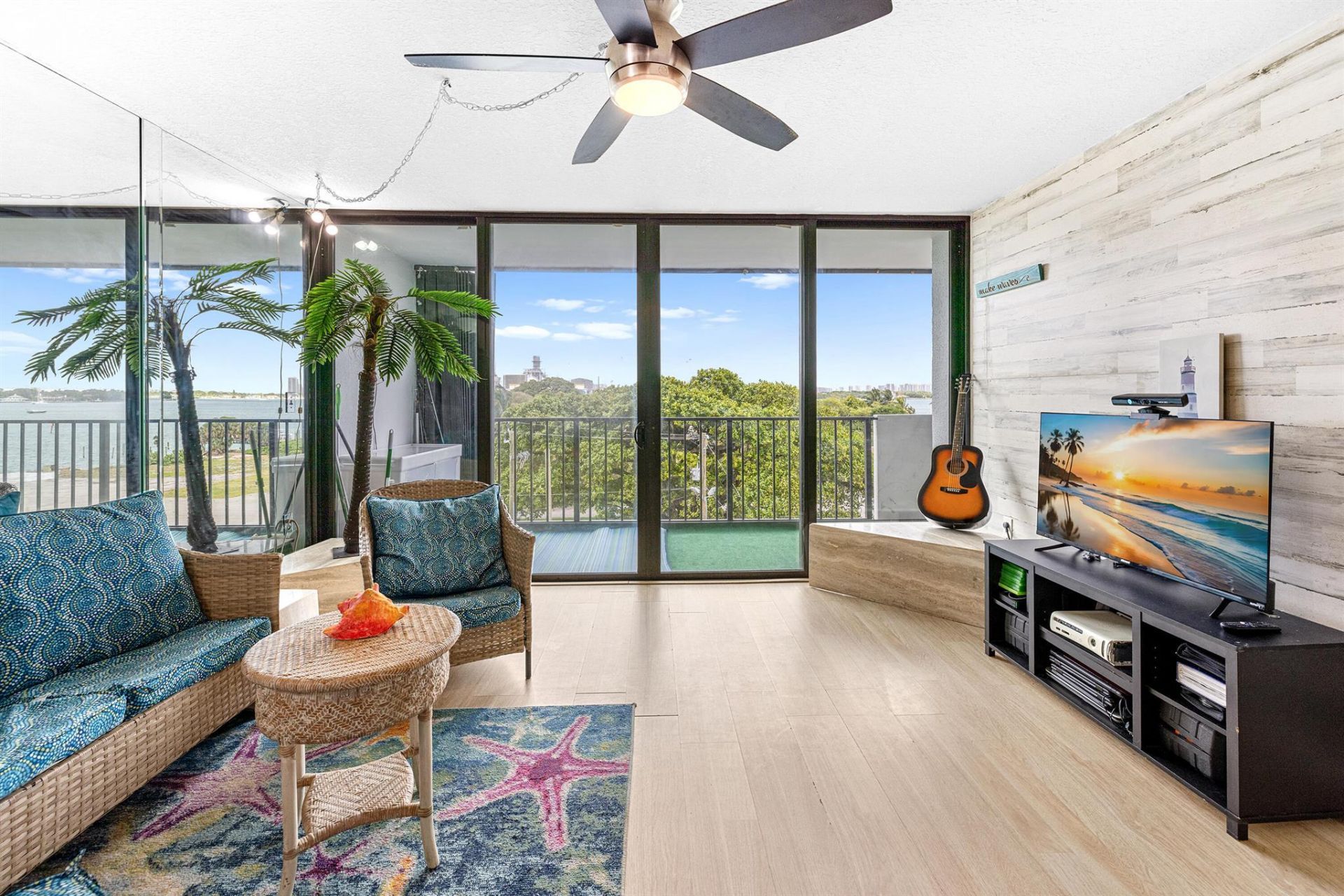 5600 N Flagler Drive, Unit 407, West Palm Beach, FL 33407 Photo