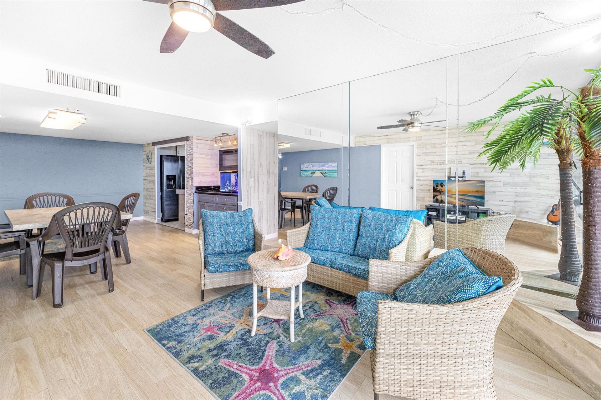 5600 N Flagler Drive, Unit 407, West Palm Beach, FL 33407 Photo