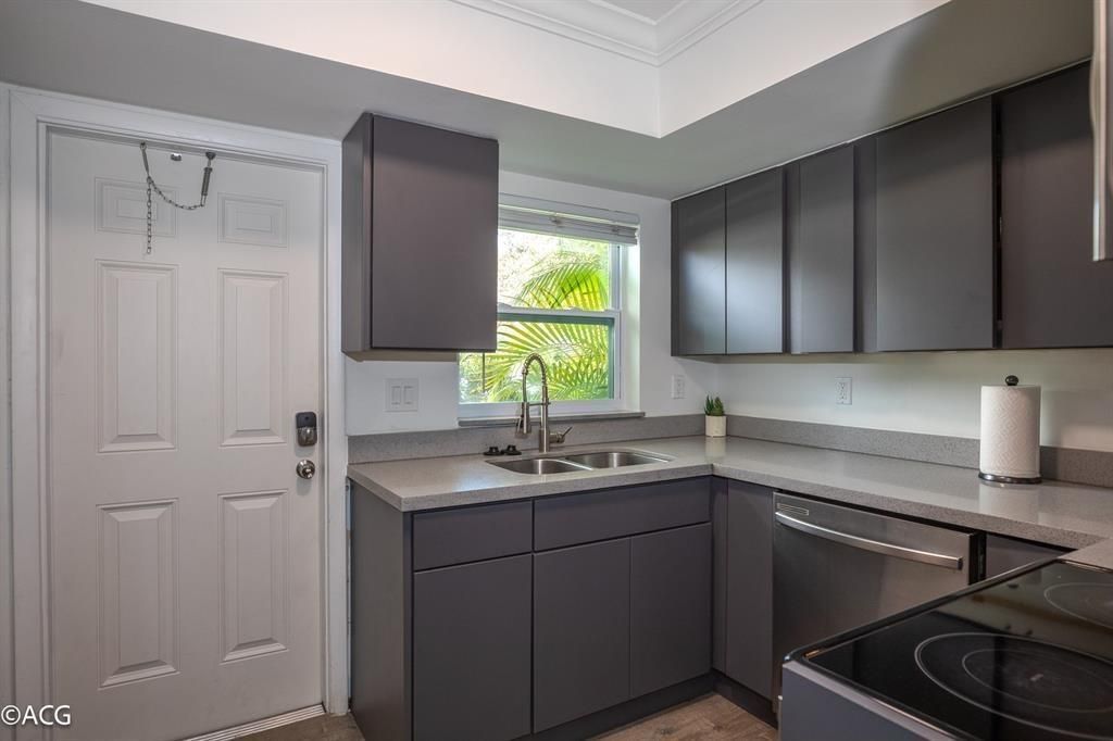 19 NE 16th Street, Fort Lauderdale, FL 33304 Photo