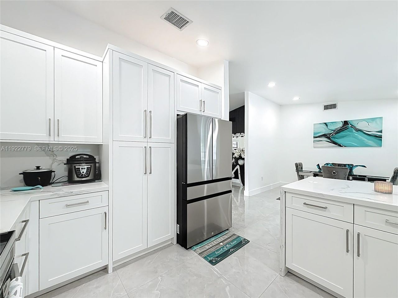 11196 SW 75th Ter, Miami, FL 33173 Photo