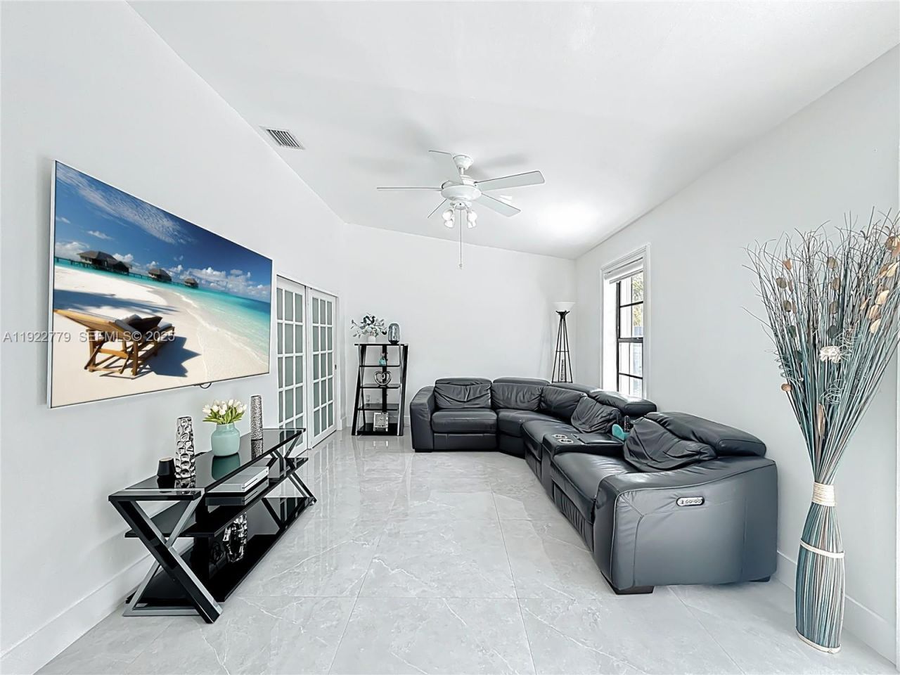 11196 SW 75th Ter, Miami, FL 33173 Photo