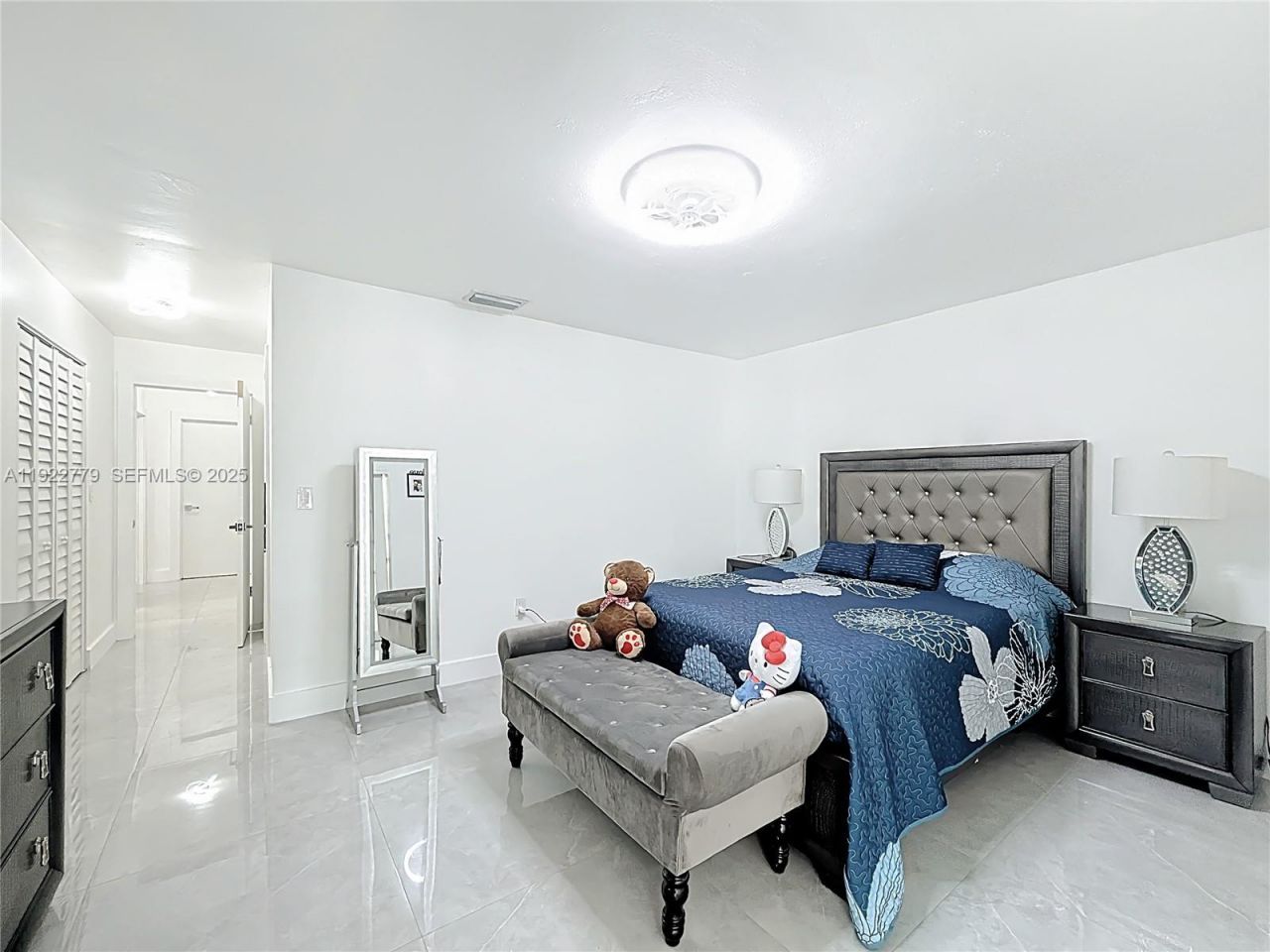 11196 SW 75th Ter, Miami, FL 33173 Photo