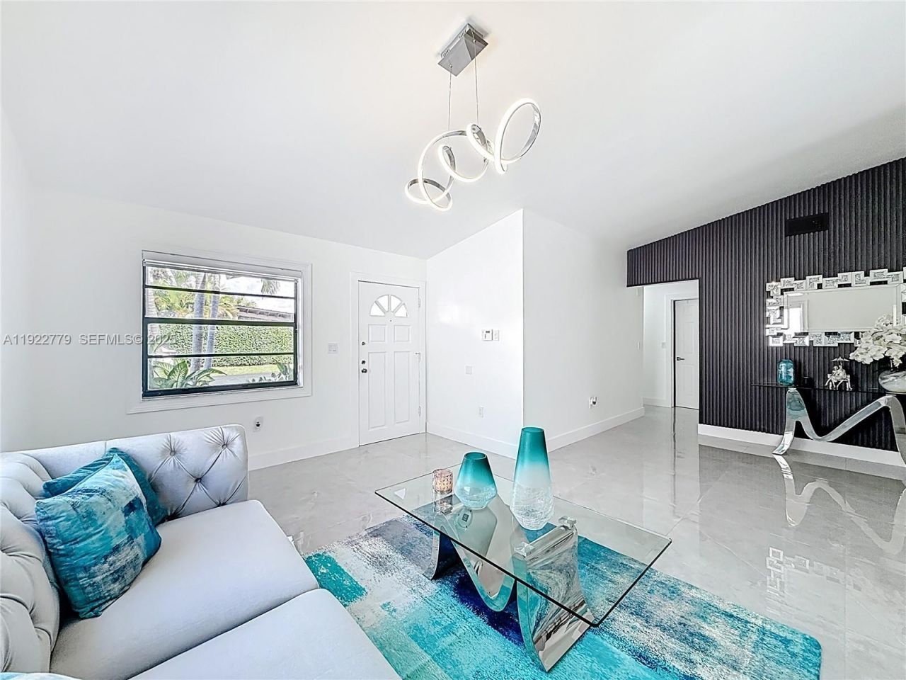 11196 SW 75th Ter, Miami, FL 33173 Photo