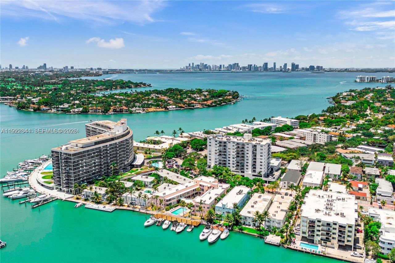 6900 Bay Dr, Unit 7A, Miami Beach, FL 33141 Photo