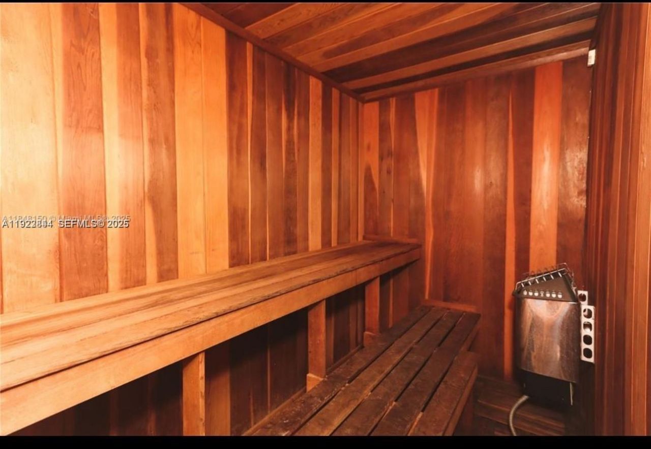 6900 Bay Dr, Unit 7A, Miami Beach, FL 33141 Photo