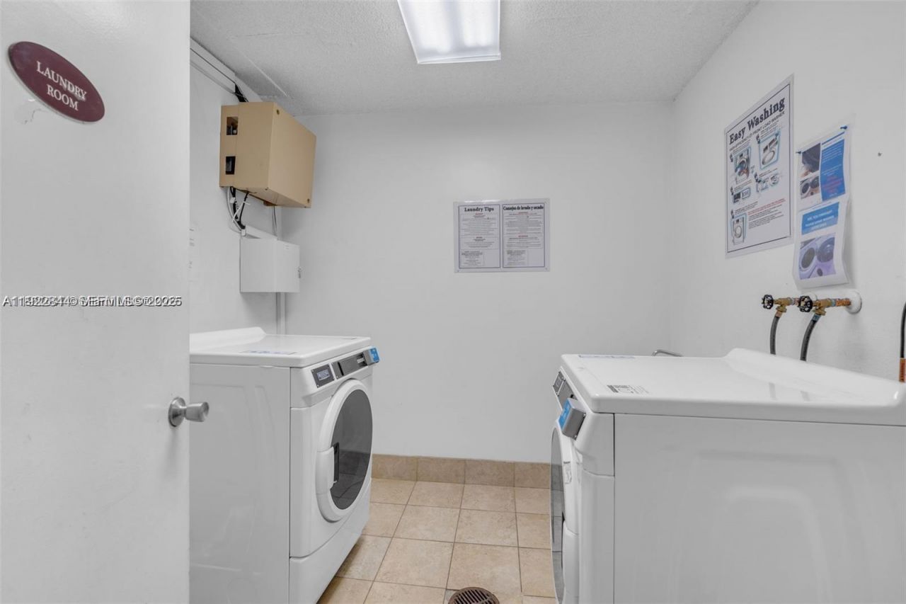 6900 Bay Dr, Unit 7A, Miami Beach, FL 33141 Photo