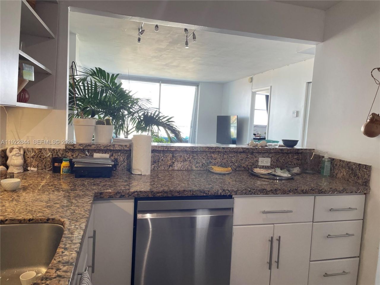 6900 Bay Dr, Unit 7A, Miami Beach, FL 33141 Photo