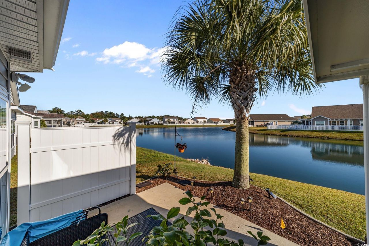 892 Bonita Loop Photo 16