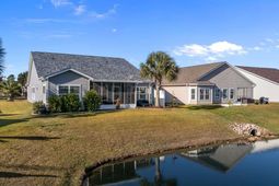 892 Bonita Loop photo 4