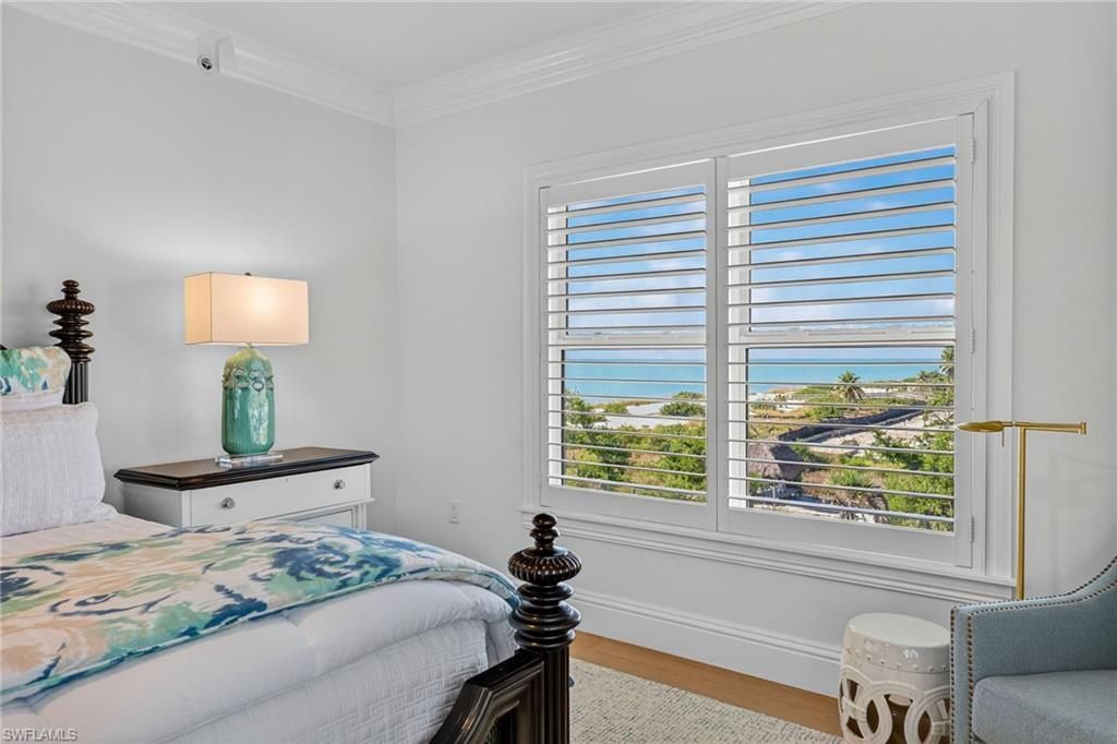 2549 W Gulf Dr, Unit 206, Sanibel, FL 33957 Photo