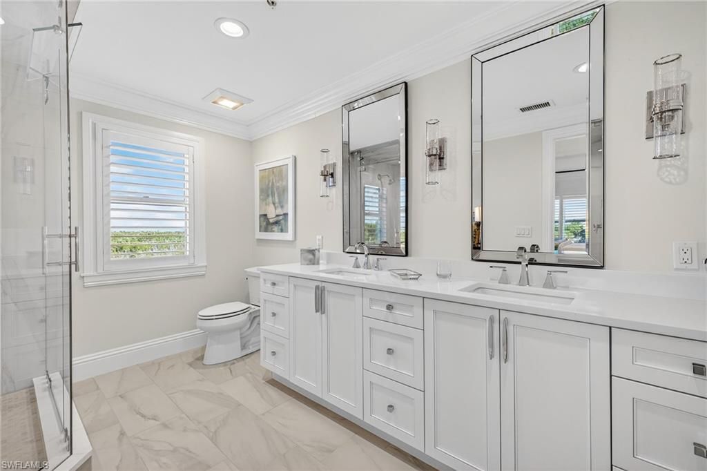 2549 W Gulf Dr, Unit 206, Sanibel, FL 33957 Photo