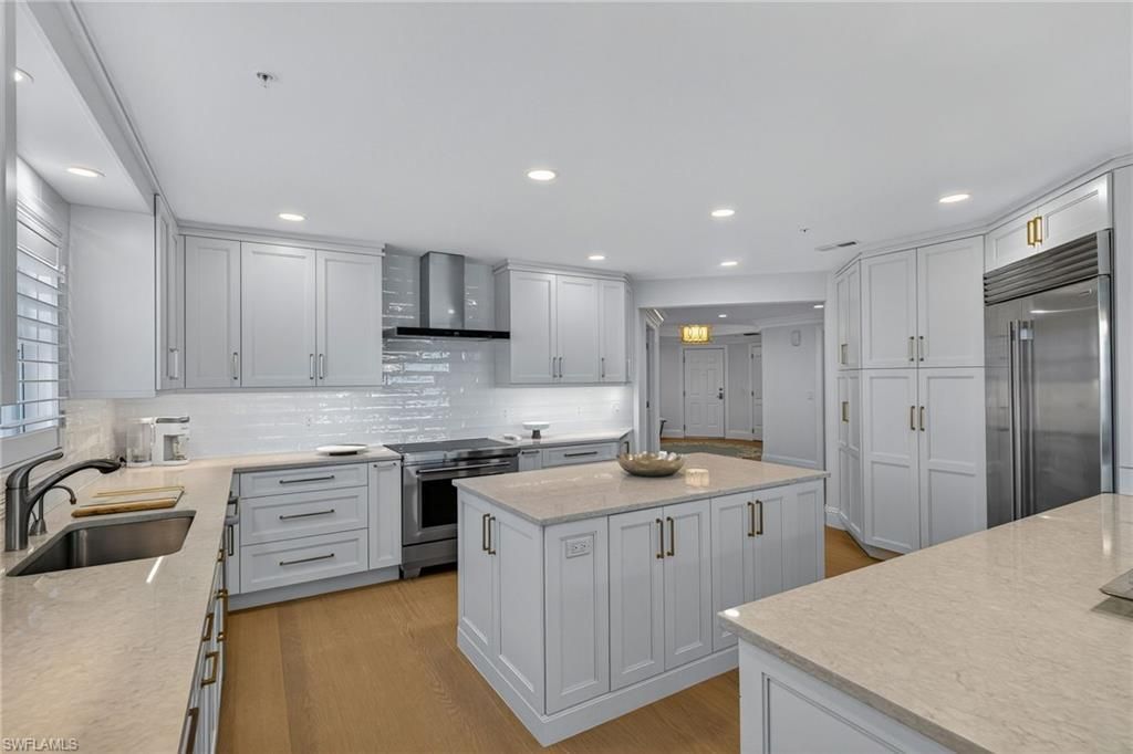 2549 W Gulf Dr, Unit 206, Sanibel, FL 33957 Photo