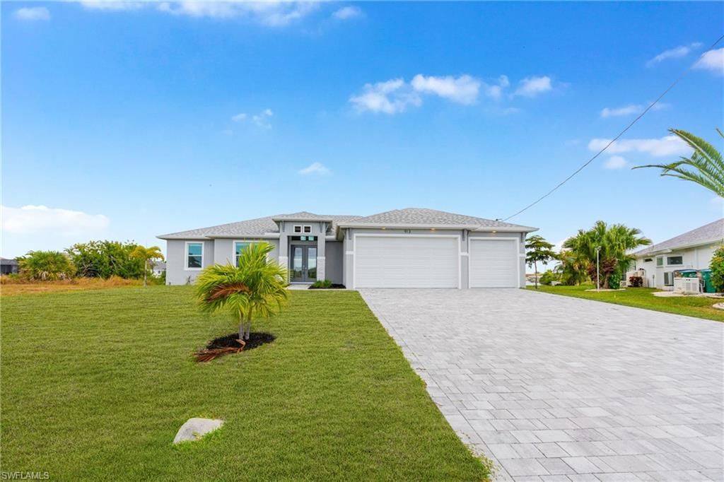 913 NW 33rd Pl, Cape Coral, FL 33993 Photo