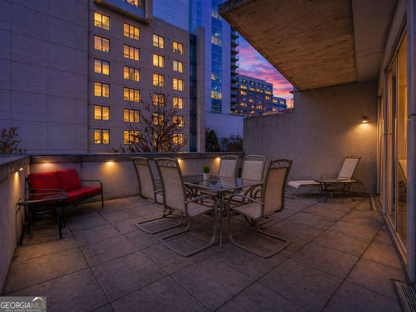 44 Peachtree Place NE, Unit 424, Atlanta, GA 30309