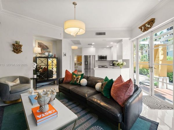 18475 NE 30th Pl, Aventura, FL 33160