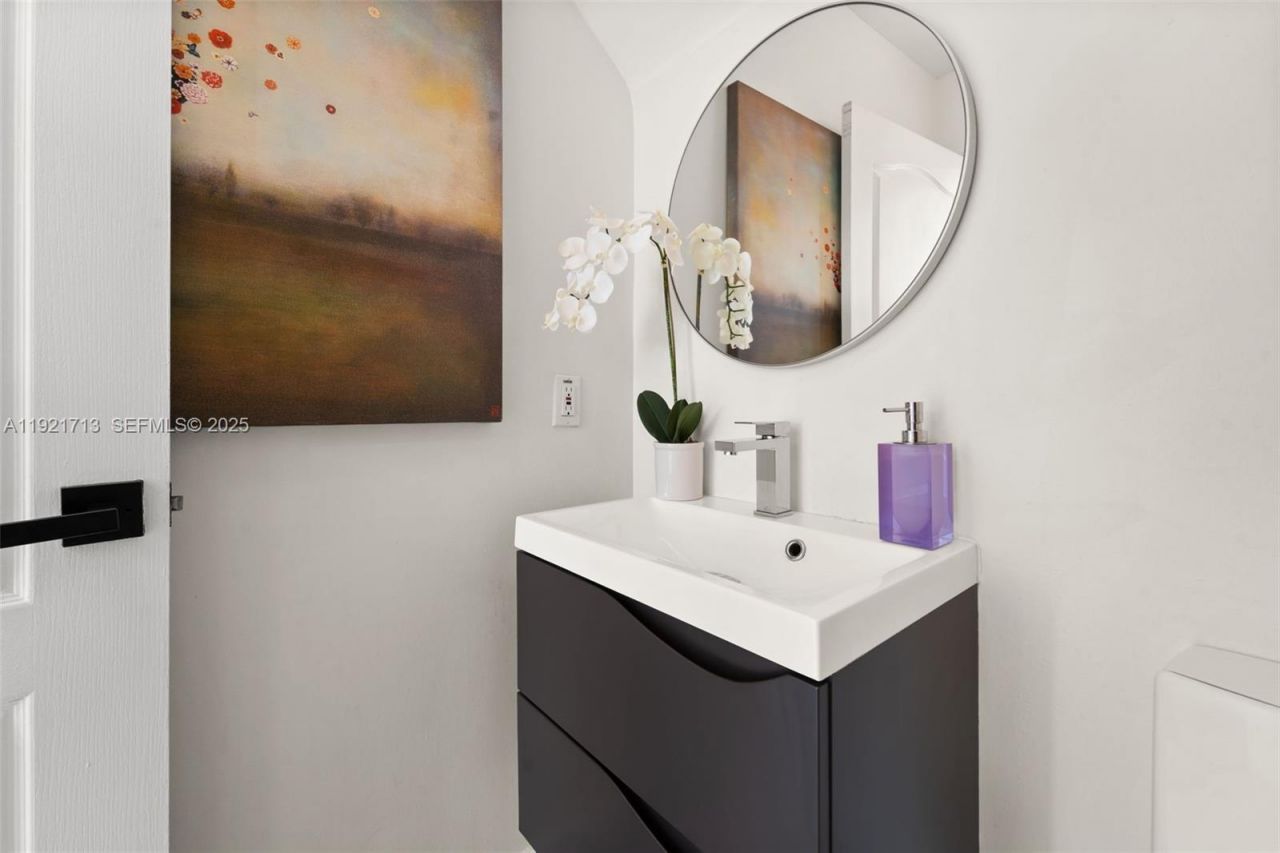 18475 NE 30th Pl, Aventura, FL 33160 Photo