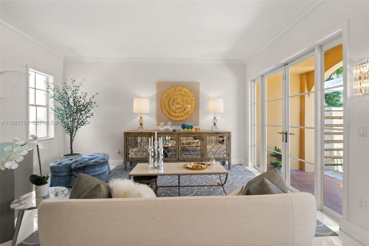 18475 NE 30th Pl, Aventura, FL 33160 Photo