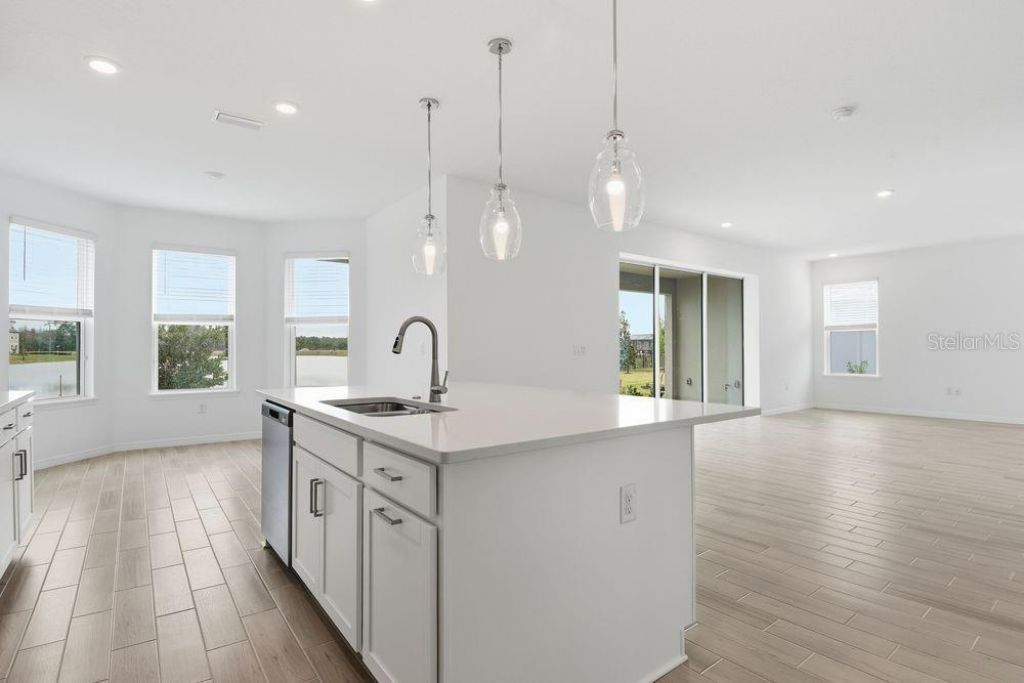 584 Moon Shell Circle, New Smyrna Beach, FL 32168 Photo