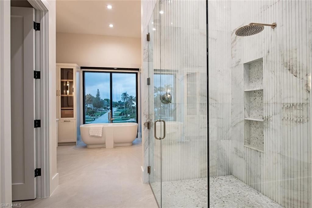 348 Seagull Ave, Naples, FL 34108 Photo