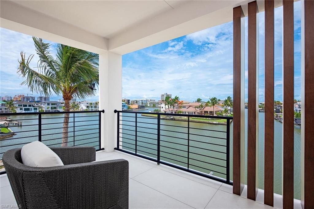 348 Seagull Ave, Naples, FL 34108 Photo