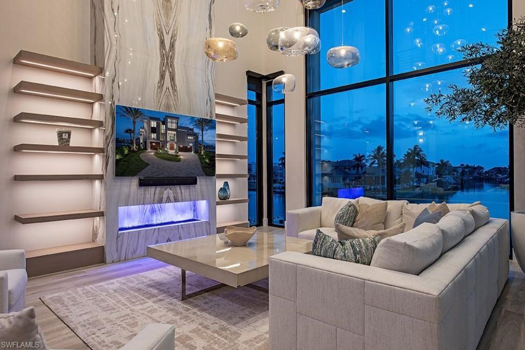 348 Seagull Ave, Naples, FL 34108 Photo