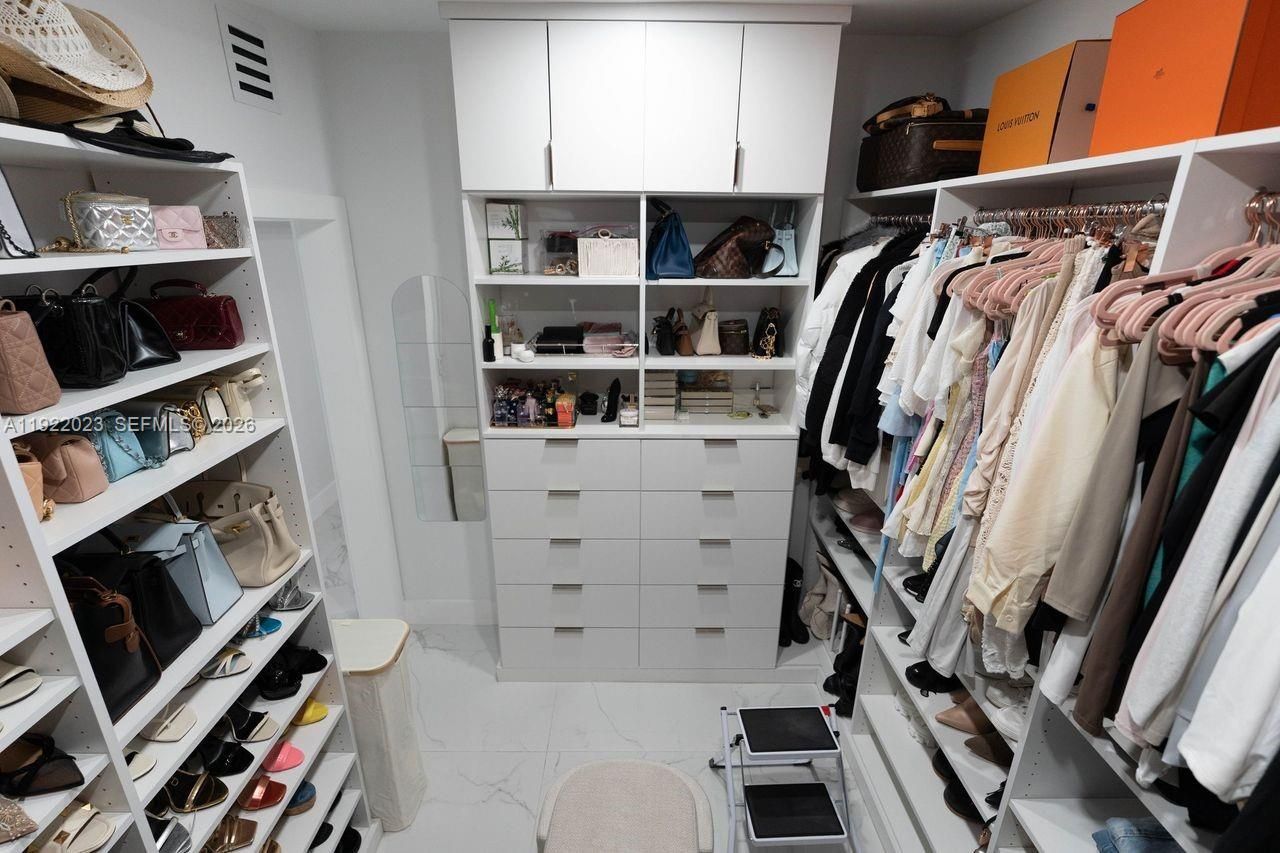 5200 SW 114th Ct, Miami, FL 33165 Photo