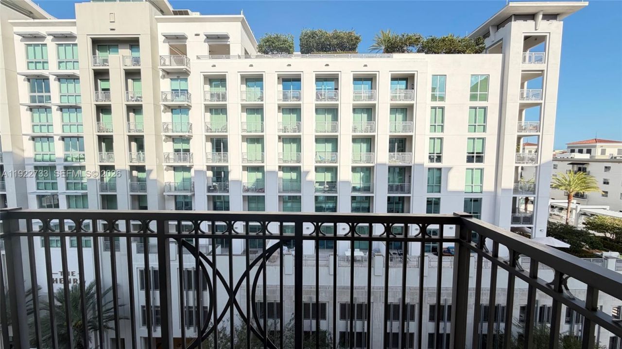 301 Altara Ave, Unit 705, Coral Gables, FL 33146 Photo