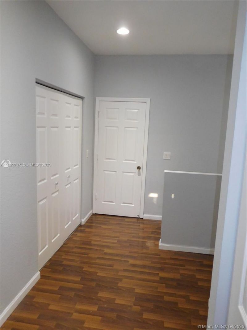 646 NE 21st Ave, Homestead, FL 33033 Photo