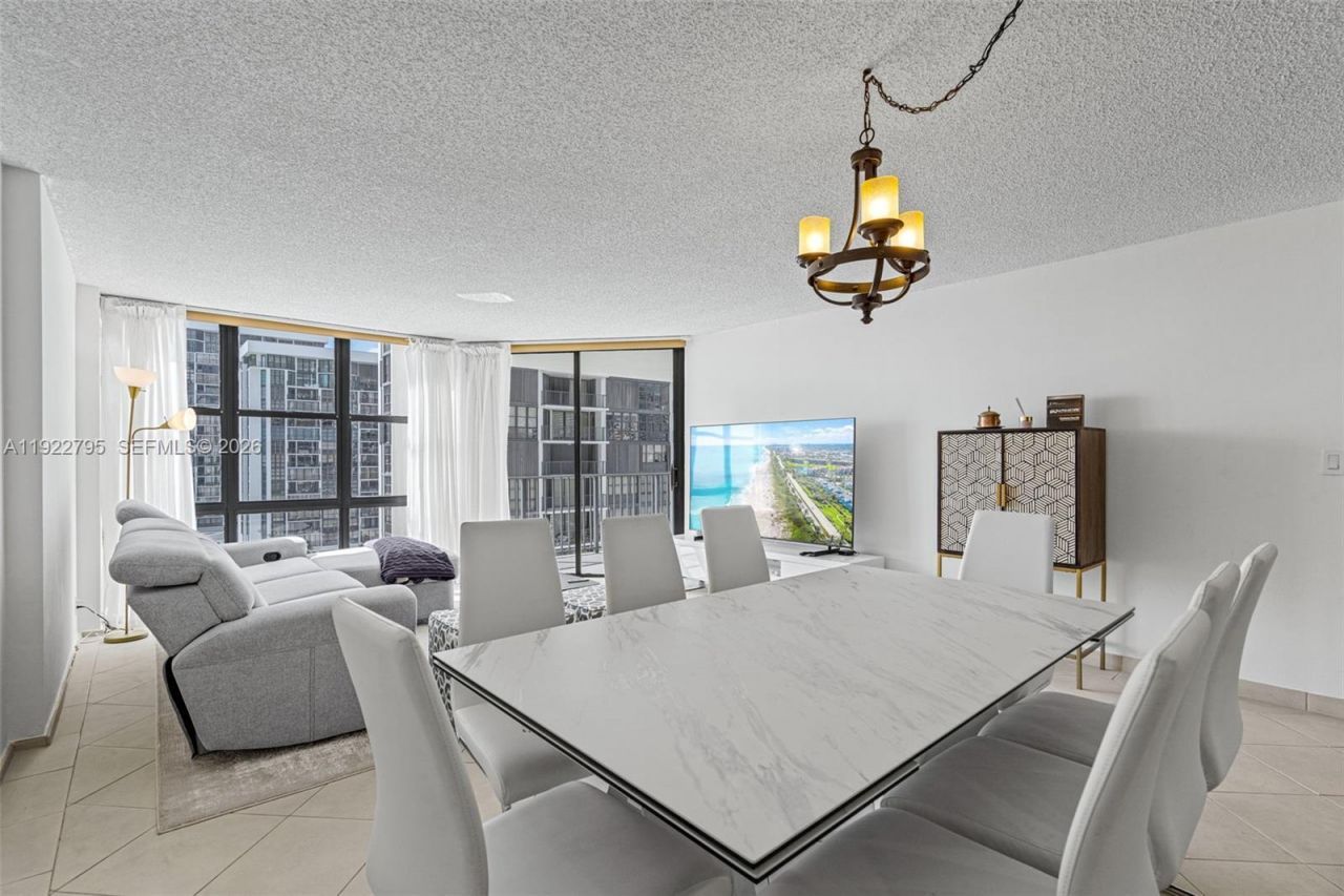 1865 Brickell Ave, Unit A1013, Miami, FL 33129 Photo