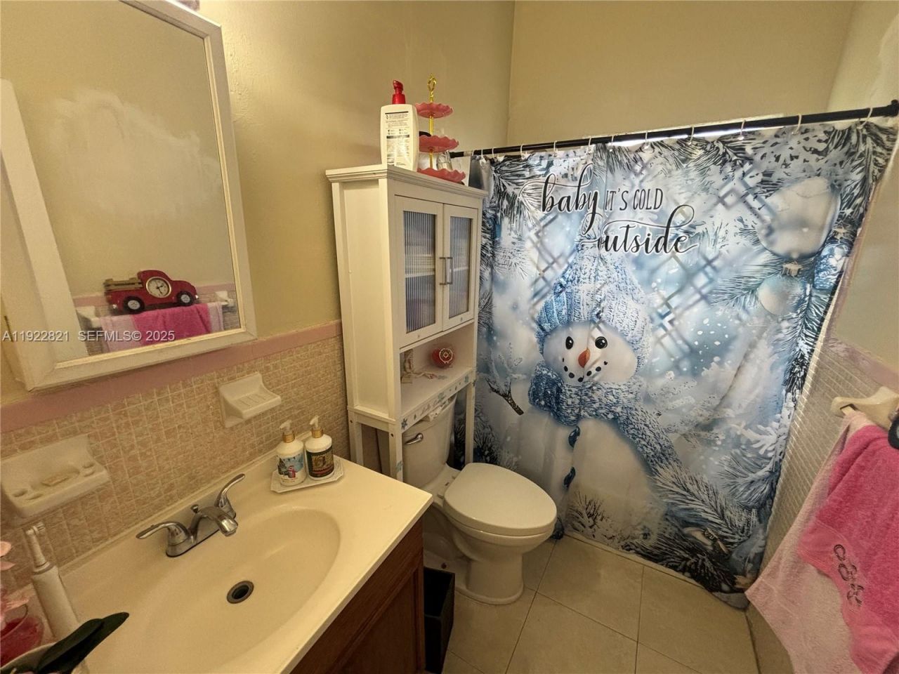 2912 NW 32nd St, Miami, FL 33142 Photo