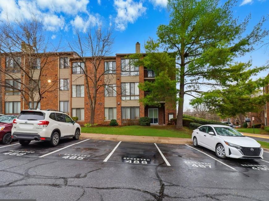 13201 Chalet Place, Unit 9-202, Germantown, MD 20874 Main Photo