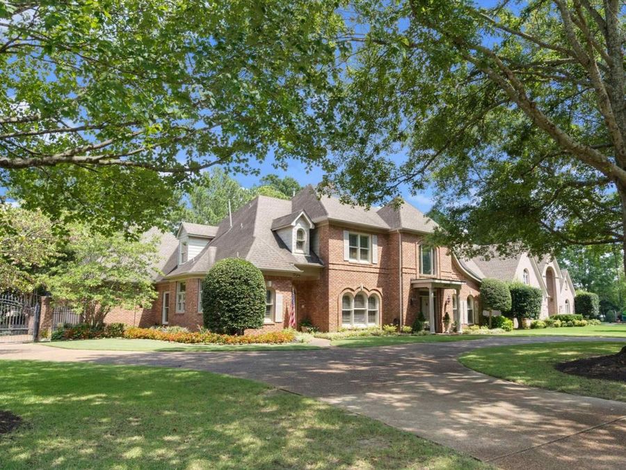 Property Image 1