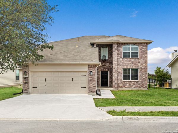3727 Columbia, Cibolo, TX 78108