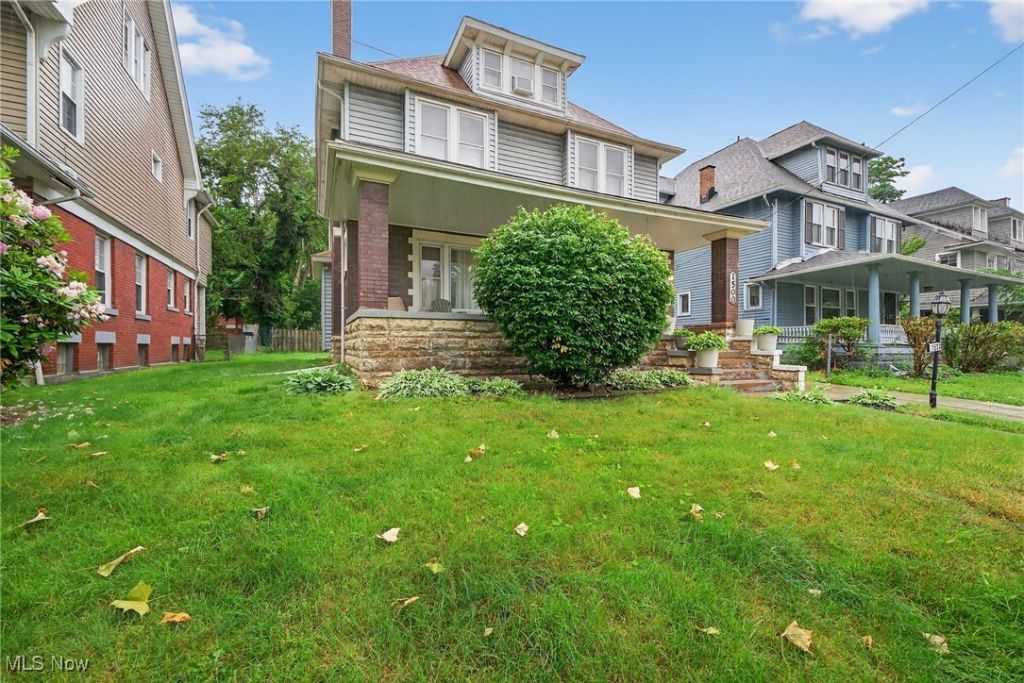 1500 E 107th Street, Cleveland, OH 44106 Main Photo