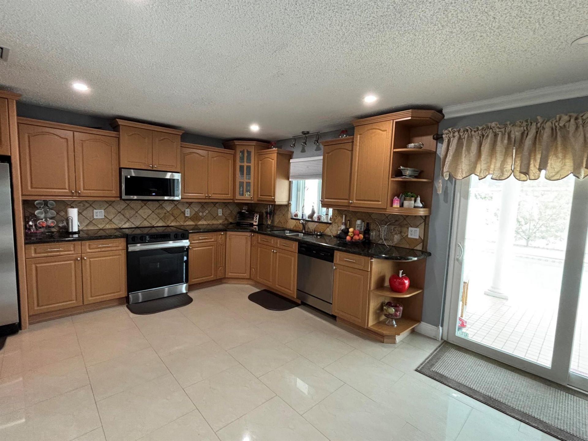 854 Royal Palm Beach Boulevard, Royal Palm Beach, FL 33411 Photo